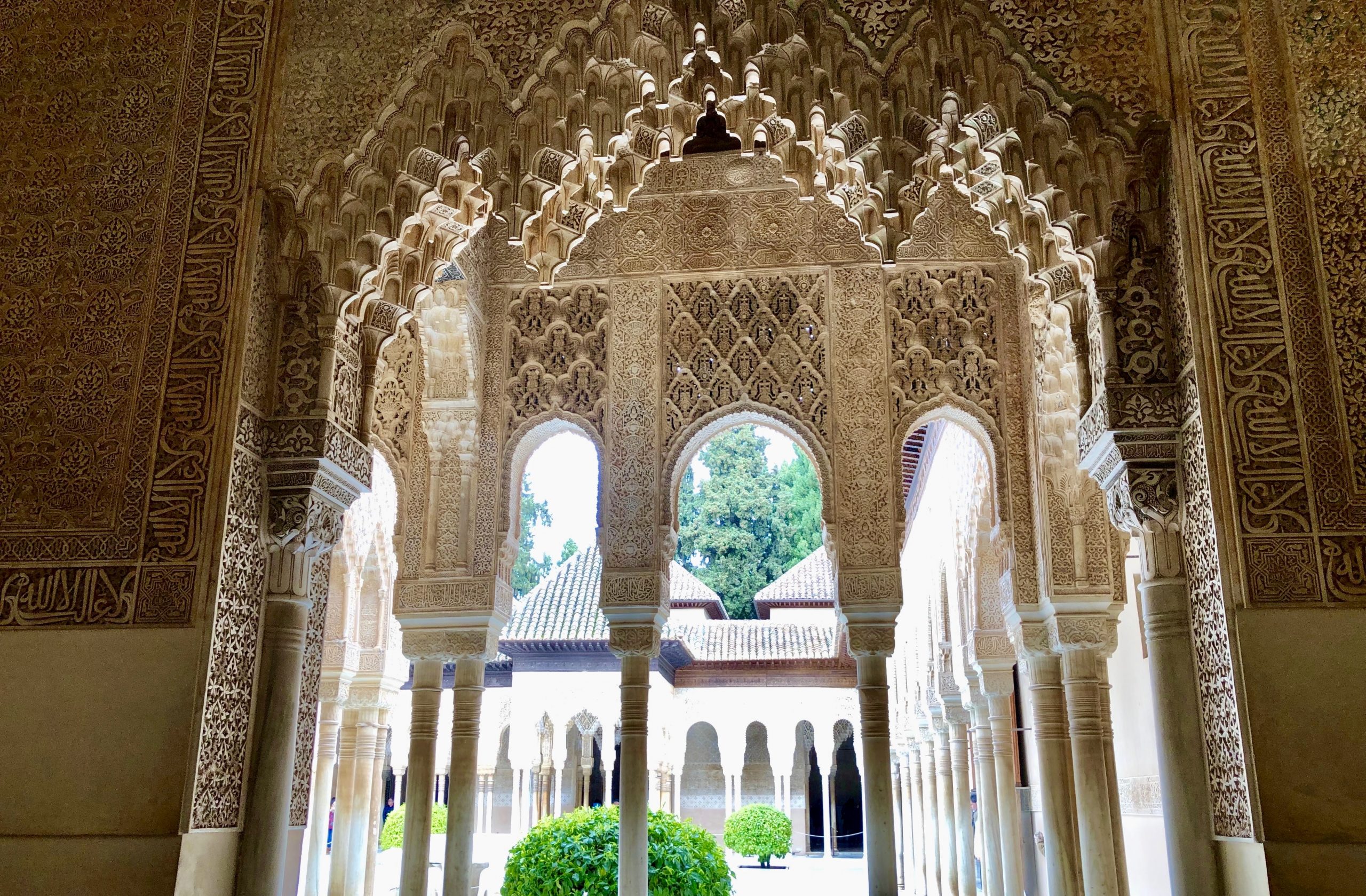 Von Marakesch nach Córdoba - Mythos Al Andalus<br>-wo sich die Religionen berühren-